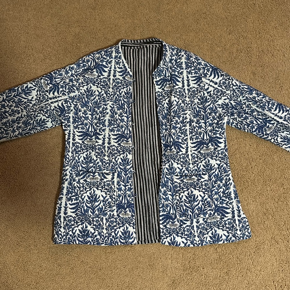 Quilted reversible jacket from tik tok famous London- The Blue Door boutique